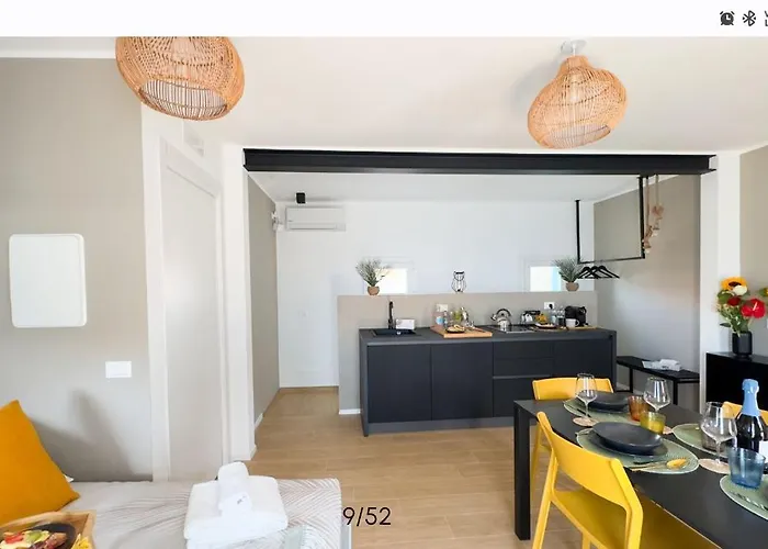 Bagatela And Flat Duplex Laguna E Mare * 基奥贾